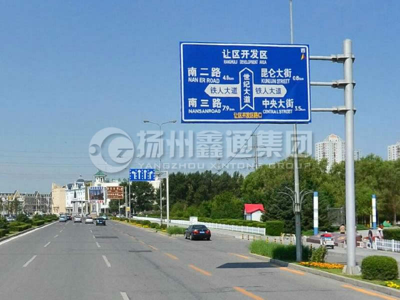 BZG-004，交通標(biāo)志桿，鍍鋅交通標(biāo)志桿