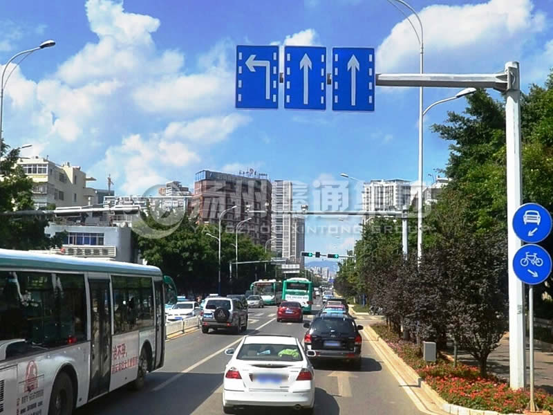 BZG-007，交通標(biāo)志桿，分道標(biāo)志桿