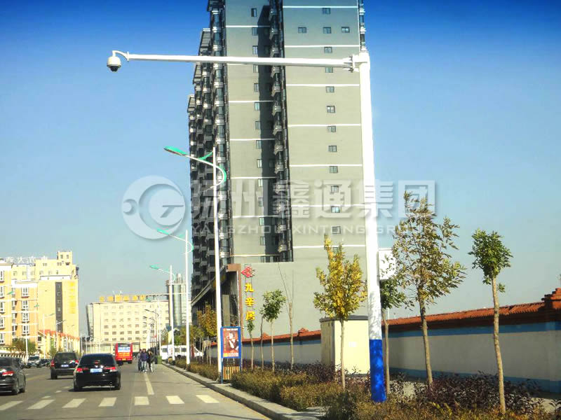 DJG-016,電子警察桿，八棱球機(jī)桿