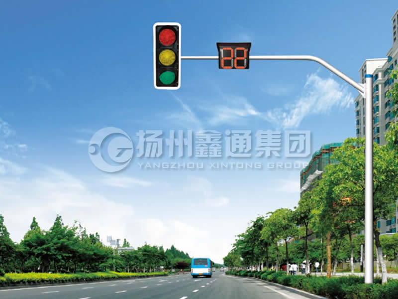 XHDG-010，彎臂信號燈桿，臨沂信號燈桿