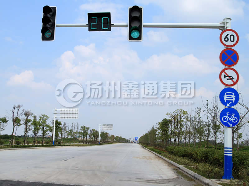 XHDG-036，八棱錐形信號燈桿
