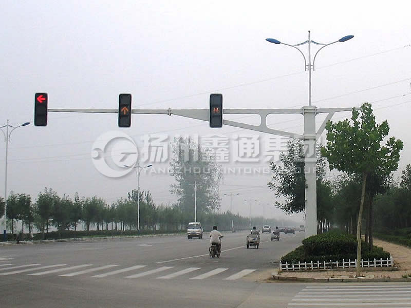 XHDG-042，方桿信號(hào)燈桿